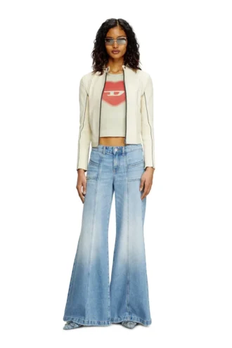 flare jeans d-akii 0clba Hitta närmaste butik