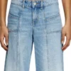 flare jeans d-akii 0clba Hitta närmaste butik