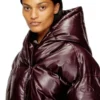 fr-w-illey Pufferjacka med huva i burgundy, tillverkad i belagt tyg fr-w-illey Pufferjacka med huva i burgundy, tillverkad i belagt tyg