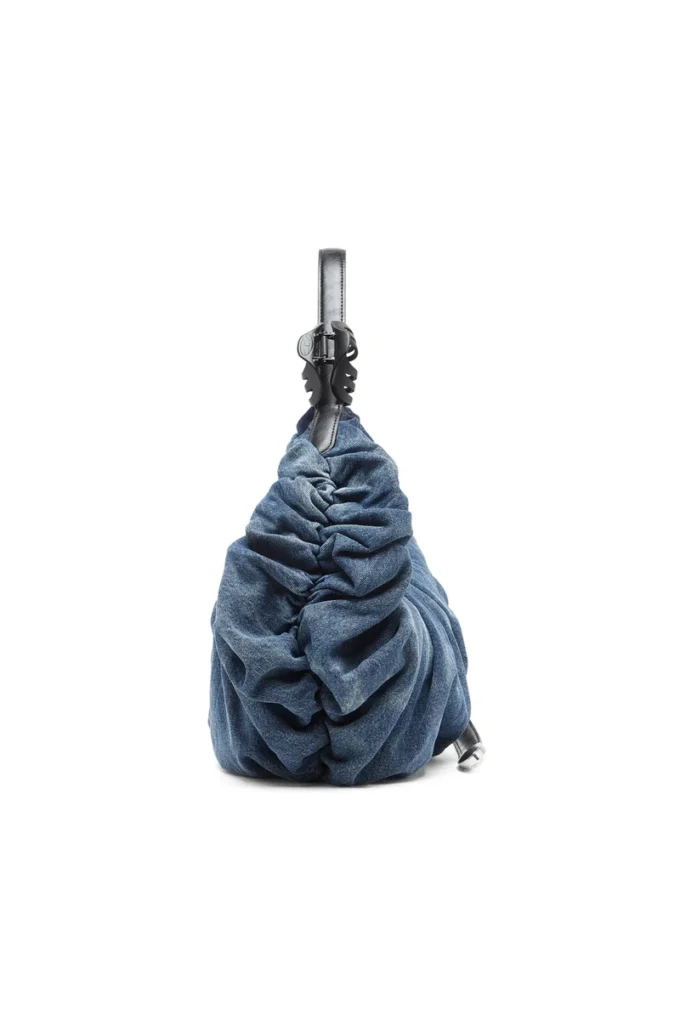 grab-d hobo l Grab-D-Stor skrynklig hobo-väska i behandlad denim