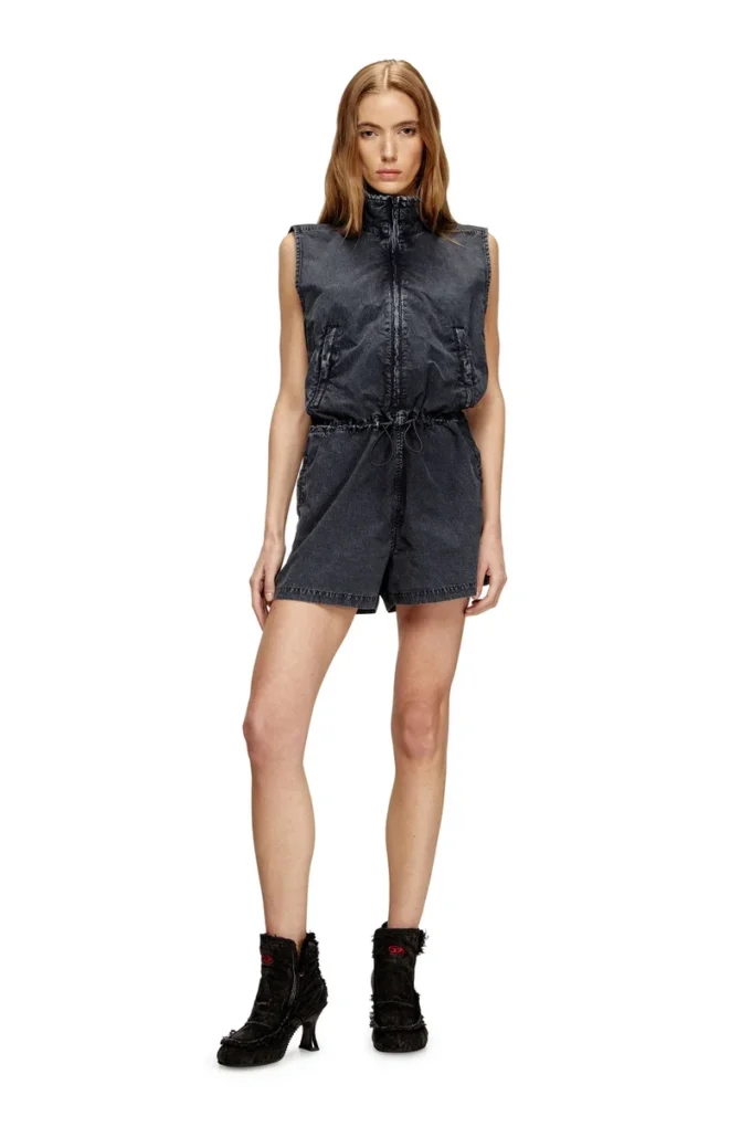 j-annet Playsuit i behandlad nylon j-annet Playsuit i behandlad nylon