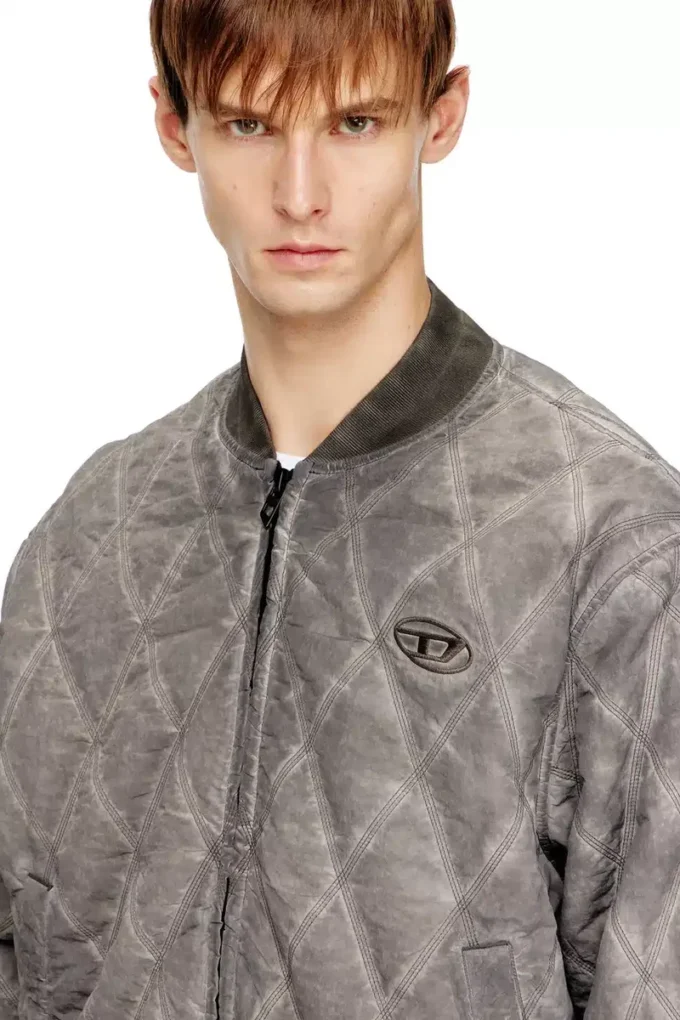 j-type-treat Vadderad bomberjacka med argyle-quiltning j-type-treat Vadderad bomberjacka med argyle-quiltning