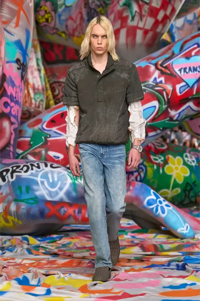 j-valois Kortärmad jacka i nylon med denimeffekt j-valois Kortärmad jacka i nylon med denimeffekt