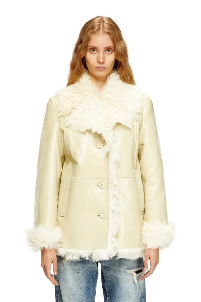 l-aconic Jacka i lackat shearling