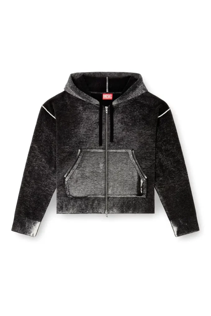m-hermine Cardigan med huva i ull och tryck på baksidan m-hermine Cardigan med huva i ull och tryck på baksidan