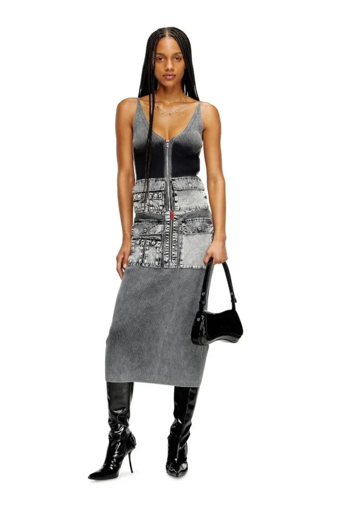m-melly Stickad linne med jeansfickor m-melly Stickad linne med jeansfickor