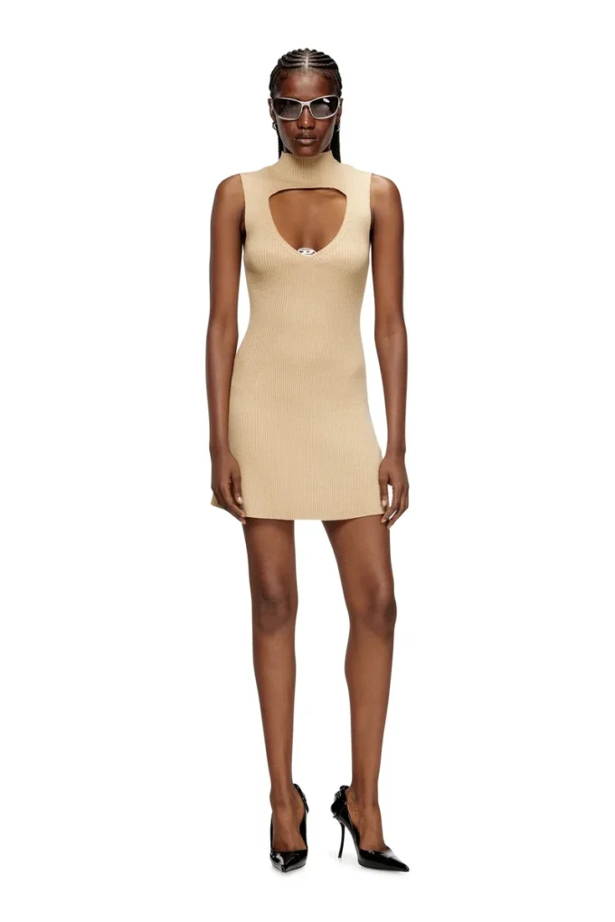 m-oloni-short Miniklänning i ull med inlägg m-oloni-short Miniklänning i ull med inlägg