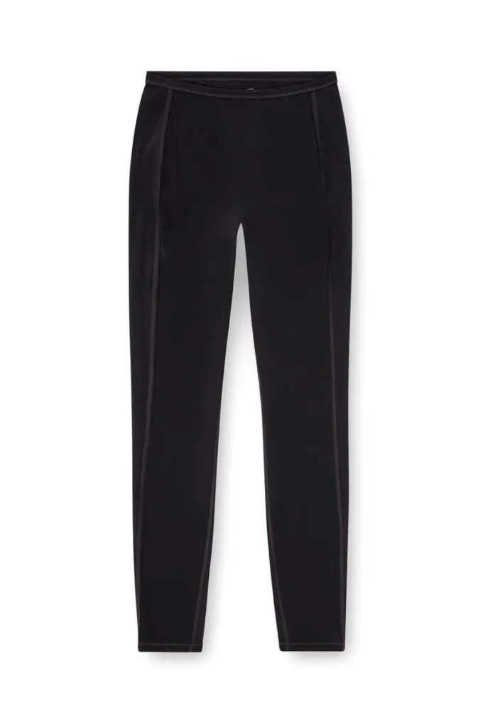 meredith-utlt Nylonleggings med utskärning bak Oval D meredith-utlt Nylonleggings med utskärning bak Oval D