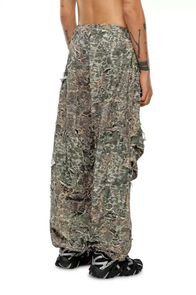 p-hokney Camo-byxor med sliten finish p-hokney Camo-byxor med sliten finish