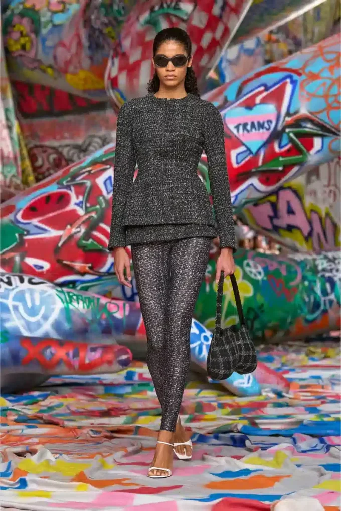 p-hour Bouclé-kjol med leggings p-hour Bouclé-kjol med leggings