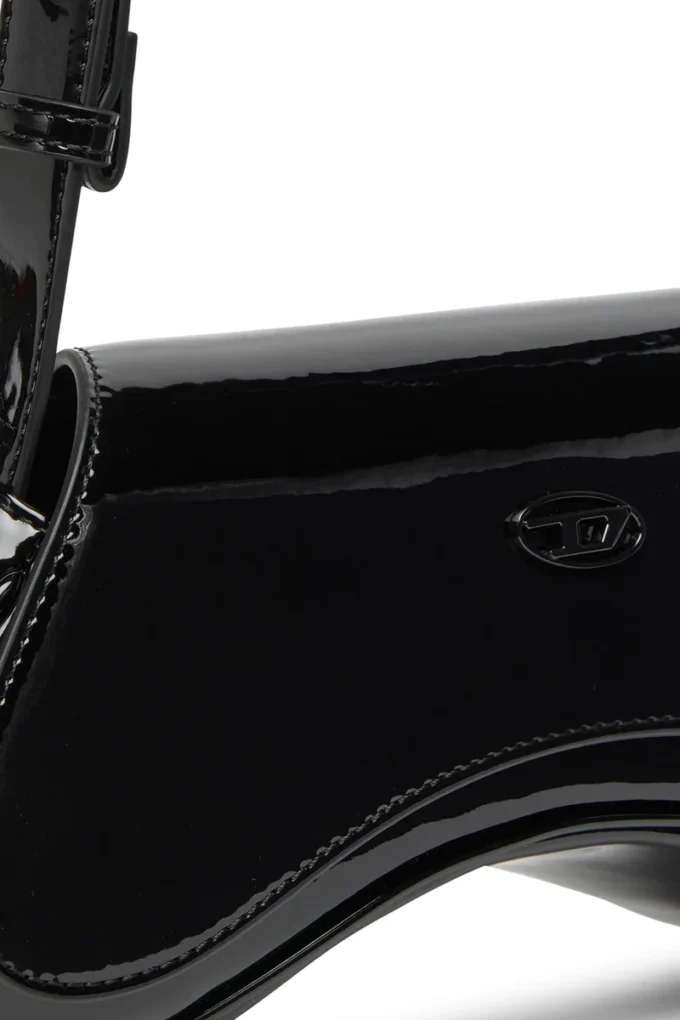 play crossbody Play-Crossbody-väska i glansig PU