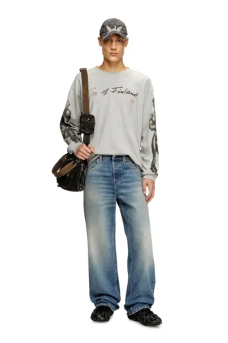 pr-t-boxt-ls-tom25 Långärmad T-shirt med grafiskt tryck