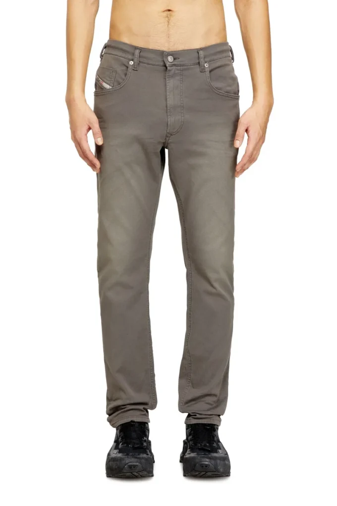regular 2032 d-krooley-bw joggjeans® 0670m Hitta närmaste butik regular 2032 d-krooley-bw joggjeans® 0670m Hitta närmaste butik