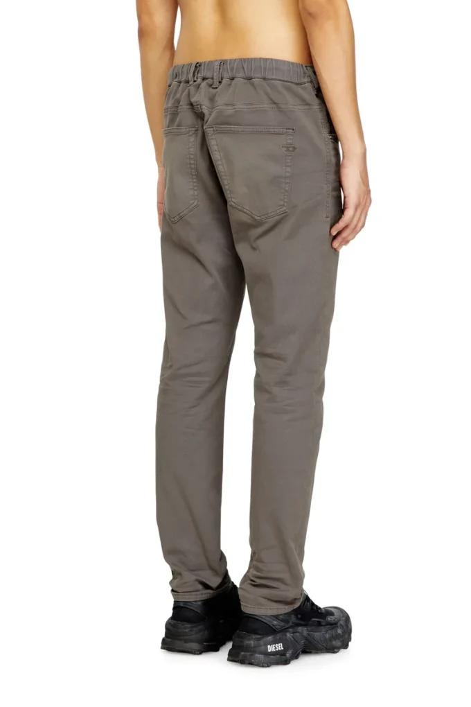 regular 2032 d-krooley-bw joggjeans® 0670m Hitta närmaste butik regular 2032 d-krooley-bw joggjeans® 0670m Hitta närmaste butik