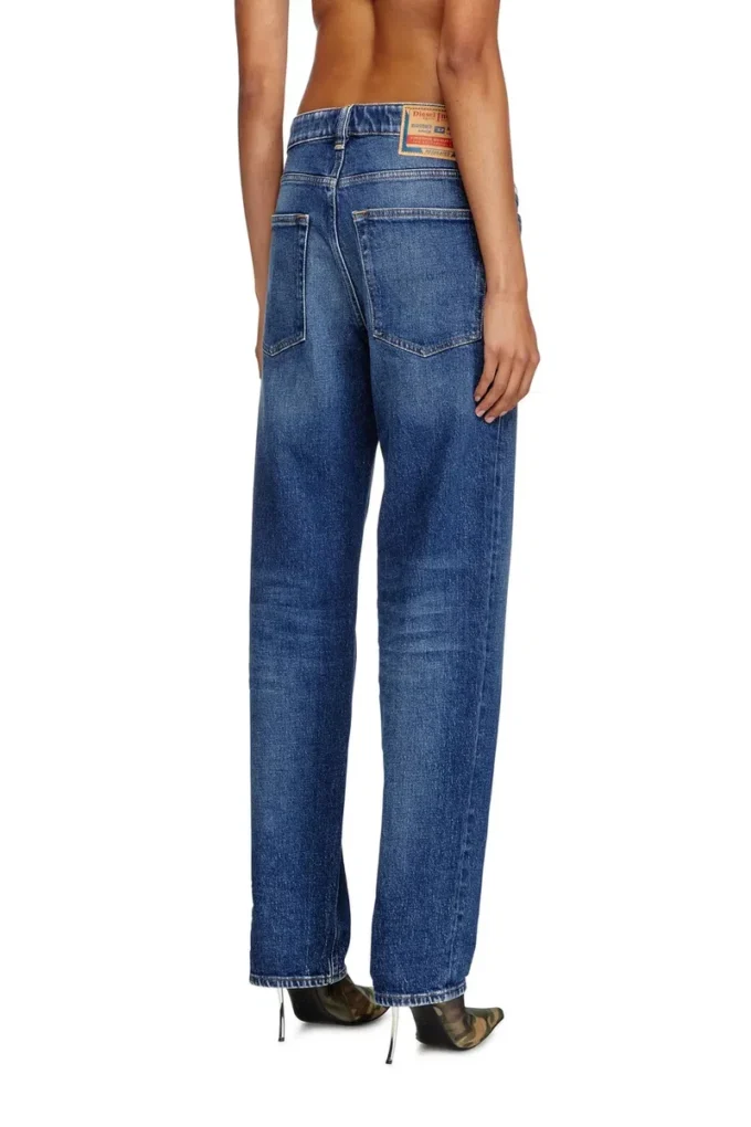 regular jeans 1988 d-ark 09l21 Hitta närmaste butik regular jeans 1988 d-ark 09l21 Hitta närmaste butik