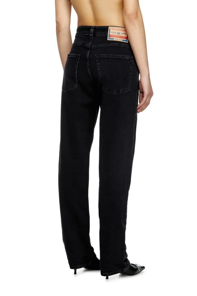 regular jeans 1988 d-ark 09m69 Hitta närmaste butik regular jeans 1988 d-ark 09m69 Hitta närmaste butik