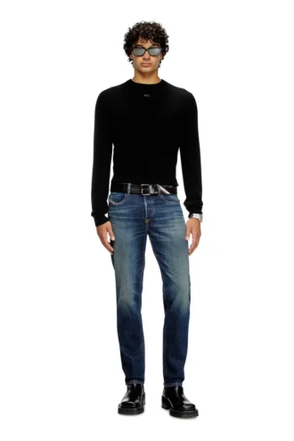 regular jeans 2023 d-finitive 09m10 Hitta närmaste butik