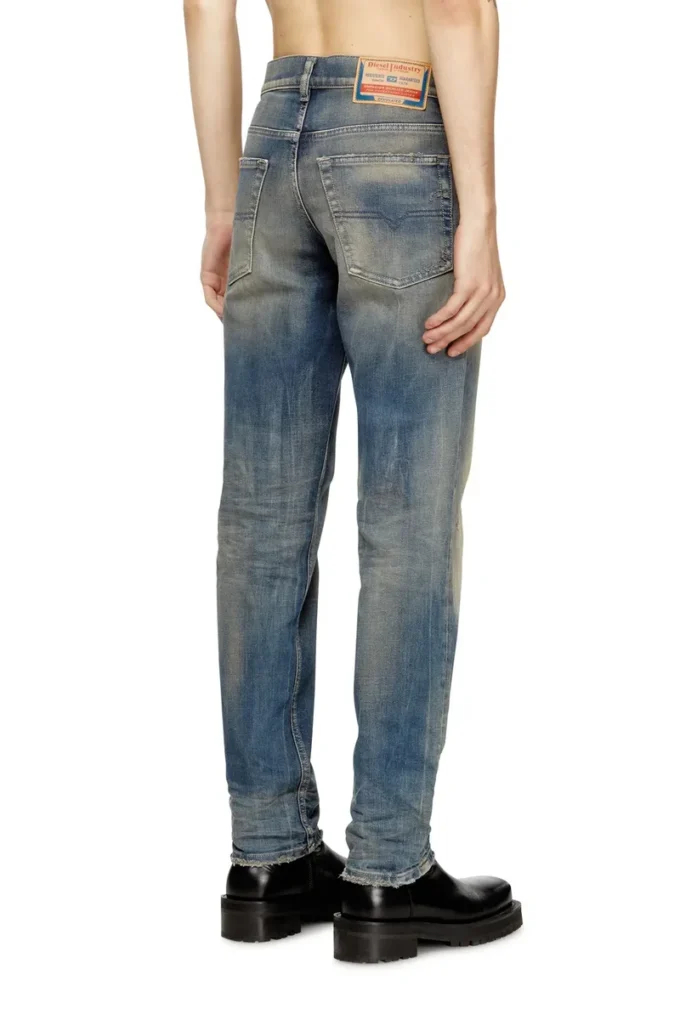 regular jeans 2023 d-finitive 09m18 Hitta närmaste butik regular jeans 2023 d-finitive 09m18 Hitta närmaste butik