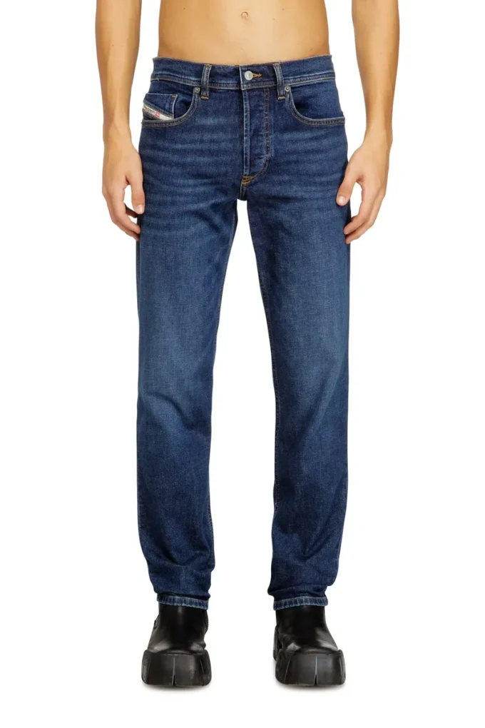 regular jeans 2023 d-finitive 0adbg Hitta närmaste butik regular jeans 2023 d-finitive 0adbg Hitta närmaste butik