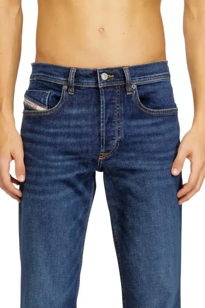 regular jeans 2023 d-finitive 0adbg Hitta närmaste butik regular jeans 2023 d-finitive 0adbg Hitta närmaste butik