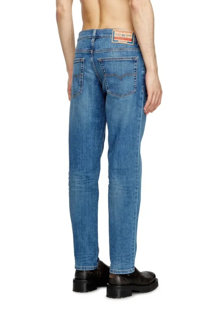 regular jeans 2023 d-finitive 0kial Hitta närmaste butik regular jeans 2023 d-finitive 0kial Hitta närmaste butik