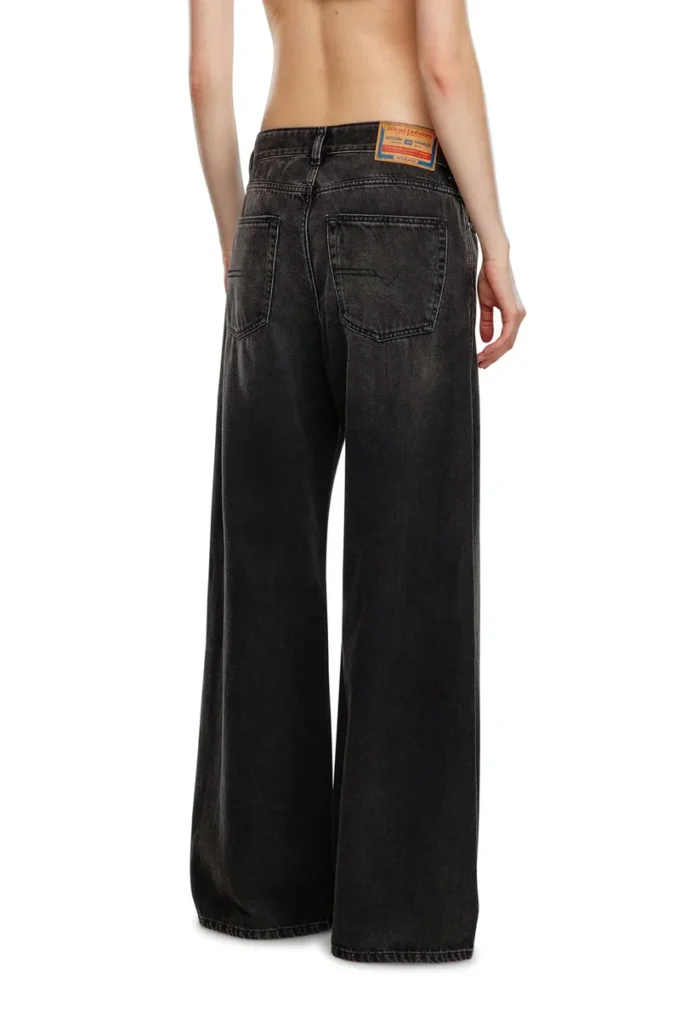 relaxed jeans 1996 d-sire 09j96 Hitta närmaste butik