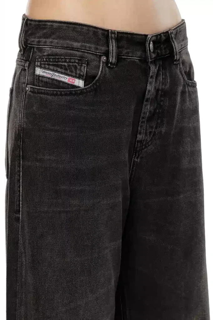relaxed jeans 1996 d-sire 09j96 Hitta närmaste butik