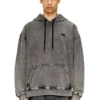 s-boxt-hood-den Hoodie med råkantad patch på ryggen s-boxt-hood-den Hoodie med råkantad patch på ryggen
