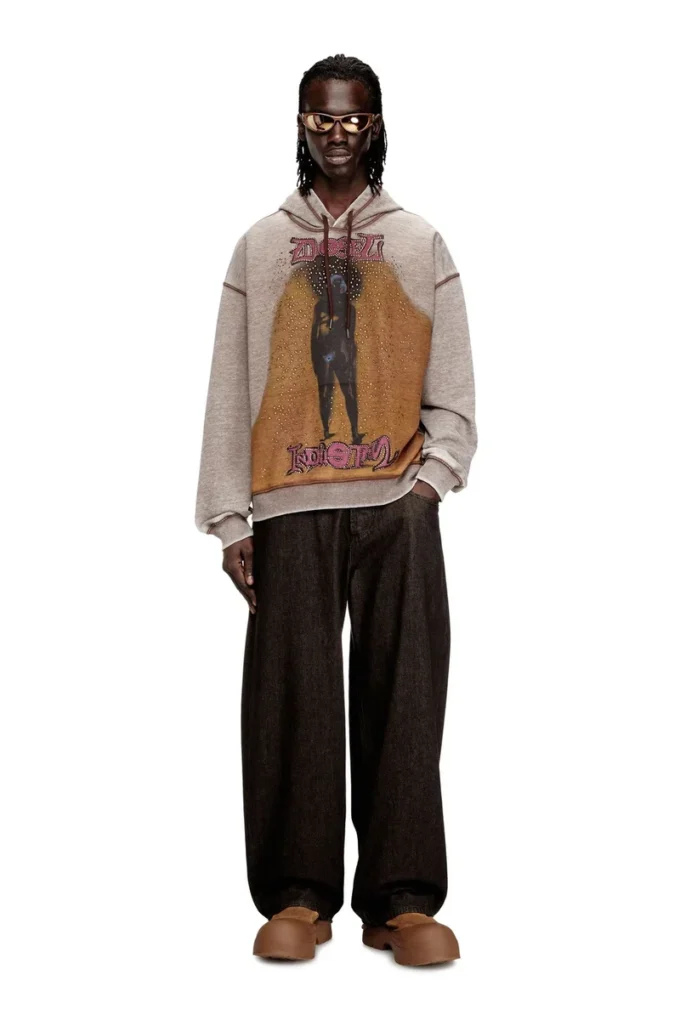 s-boxton-hood Hoodie med tryck och nitar s-boxton-hood Hoodie med tryck och nitar