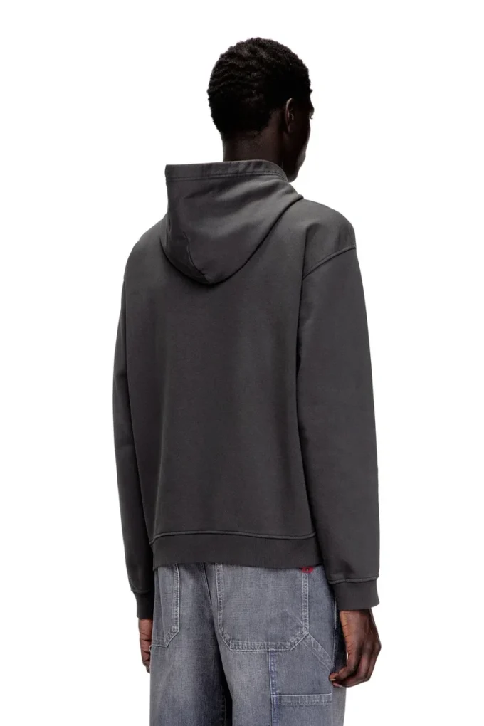 s-norman-hood Hoodie i bomull med D-applikation s-norman-hood Hoodie i bomull med D-applikation