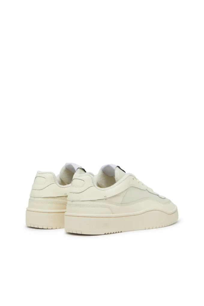 s-oval skate low S-Oval Skate – Lädersneakers med tygpaneler s-oval skate low S-Oval Skate – Lädersneakers med tygpaneler