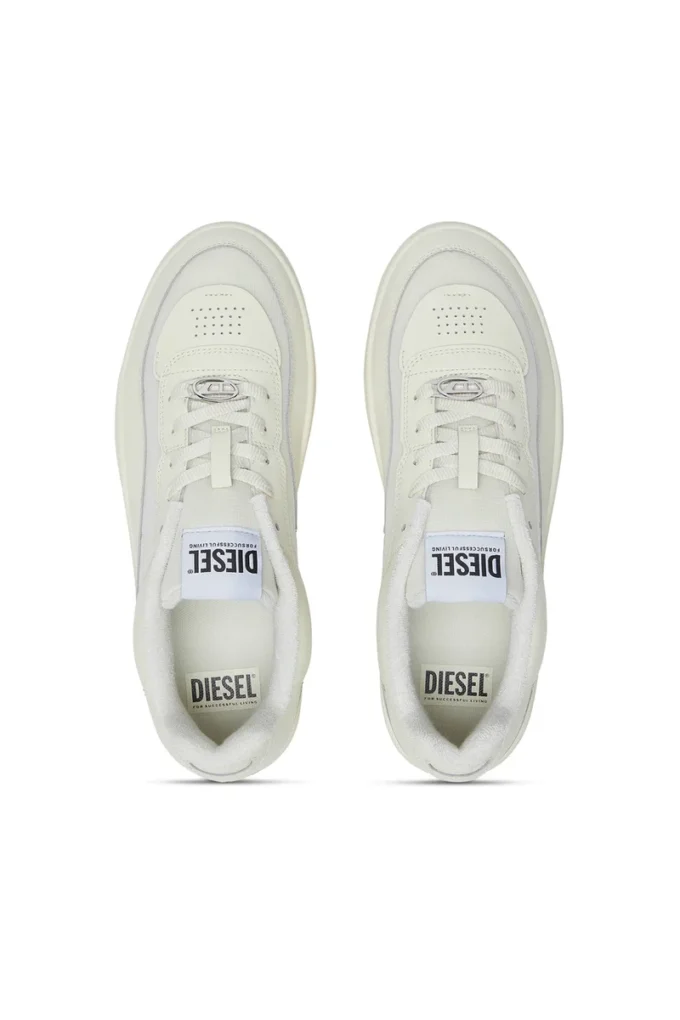 s-oval skate low S-Oval Skate – Lädersneakers med tygpaneler s-oval skate low S-Oval Skate – Lädersneakers med tygpaneler