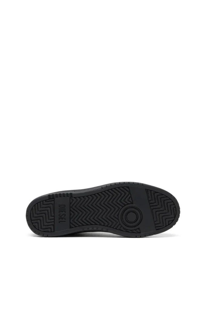 s-oval skate low S-Oval Skate – Lädersneakers med tygpaneler s-oval skate low S-Oval Skate – Lädersneakers med tygpaneler