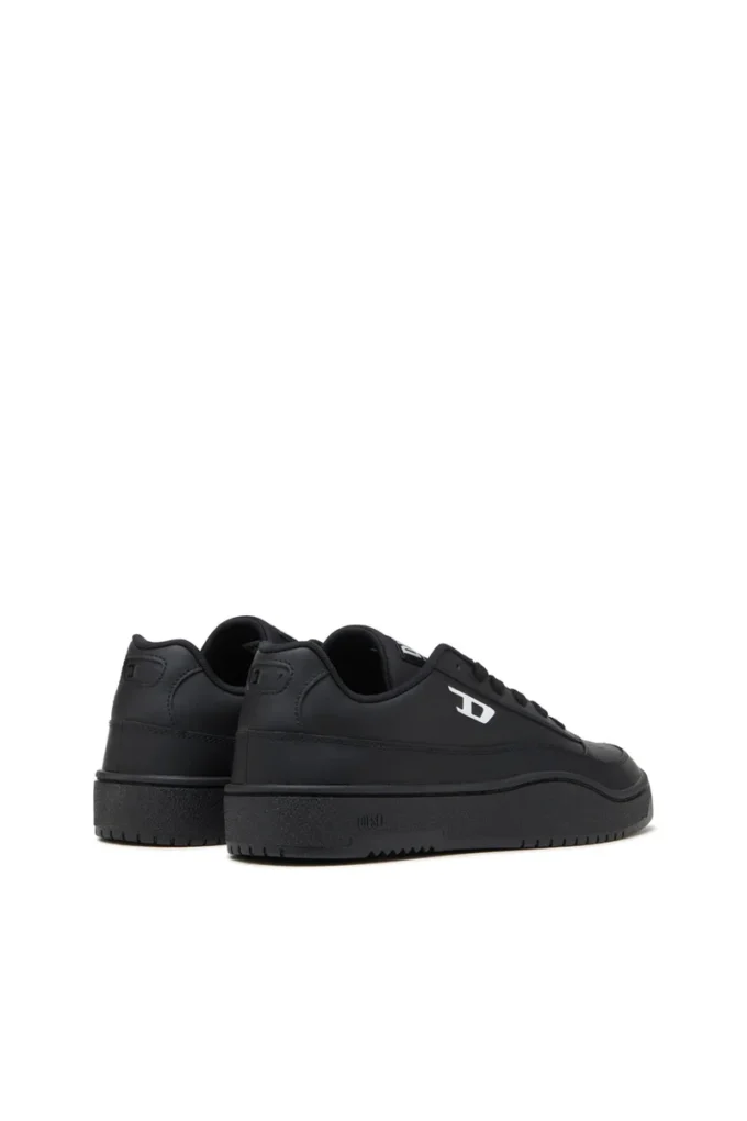 s-tracker-d low Hitta närmaste butik