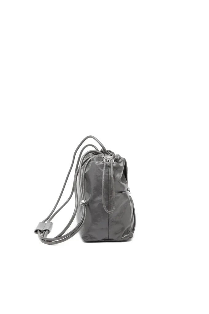 scrunch-d bucket Scrunch-D-Bucket-väska i glänsande skrynkligt läder