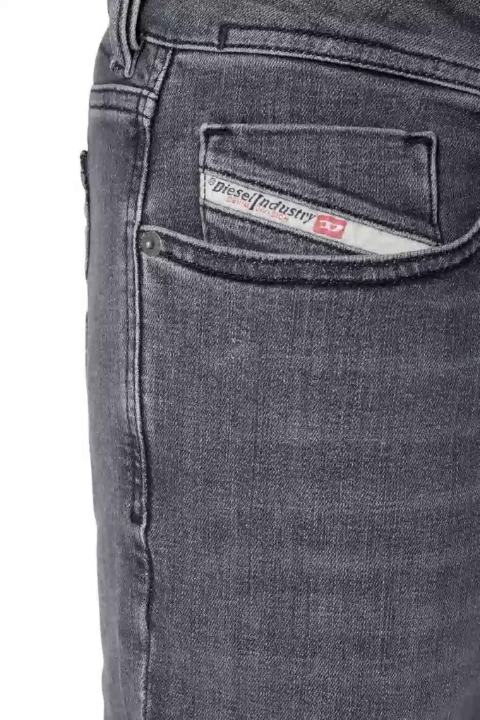 skinny jeans 1979 sleenker 09b97 Hitta närmaste butik skinny jeans 1979 sleenker 09b97 Hitta närmaste butik