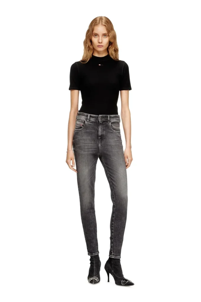 skinny jeans 1984 slandy-high 09l93 Hitta närmaste butik skinny jeans 1984 slandy-high 09l93 Hitta närmaste butik