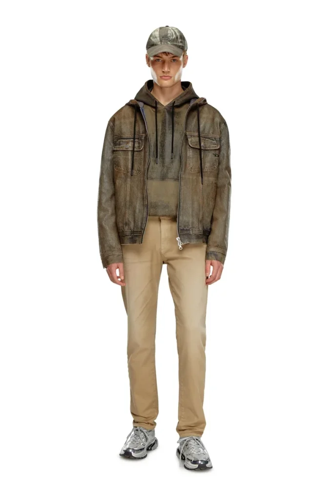 slim 2060 d-strukt joggjeans® 0670m Hitta närmaste butik slim 2060 d-strukt joggjeans® 0670m Hitta närmaste butik