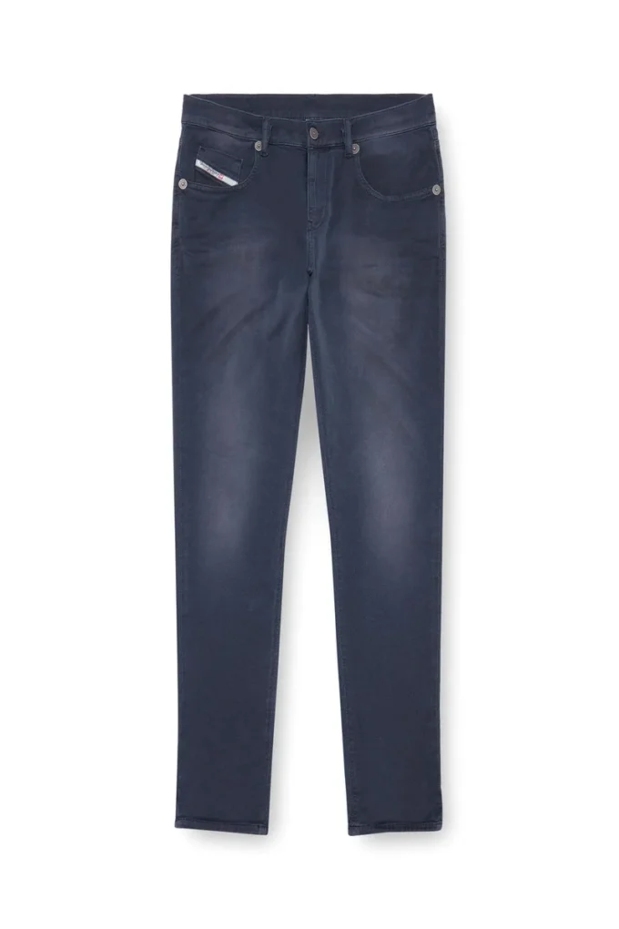 slim 2060 d-strukt joggjeans® 0670m Hitta närmaste butik slim 2060 d-strukt joggjeans® 0670m Hitta närmaste butik