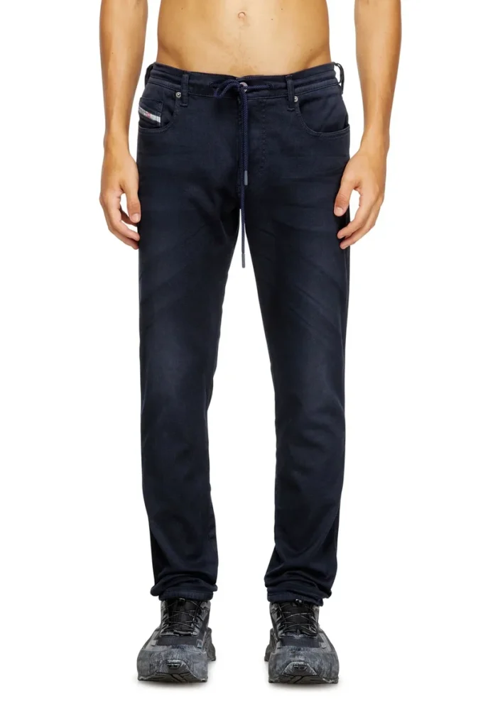 slim 2062 d-strukt joggjeans® 0670m Hitta närmaste butik slim 2062 d-strukt joggjeans® 0670m Hitta närmaste butik