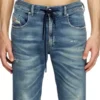 slim 2062 d-strukt joggjeans® 068ry Hitta närmaste butik slim 2062 d-strukt joggjeans® 068ry Hitta närmaste butik