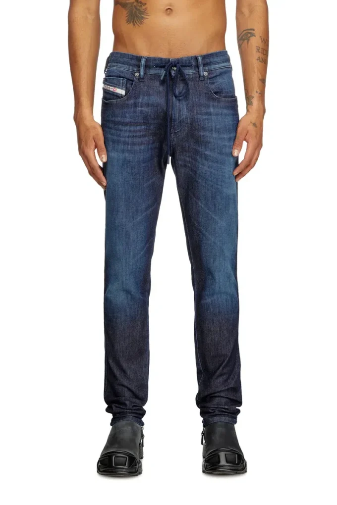 slim 2062 d-strukt joggjeans® 09l11 Hitta närmaste butik slim 2062 d-strukt joggjeans® 09l11 Hitta närmaste butik
