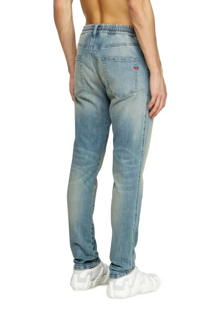 slim 2062 d-strukt joggjeans® 09m31 Hitta närmaste butik slim 2062 d-strukt joggjeans® 09m31 Hitta närmaste butik