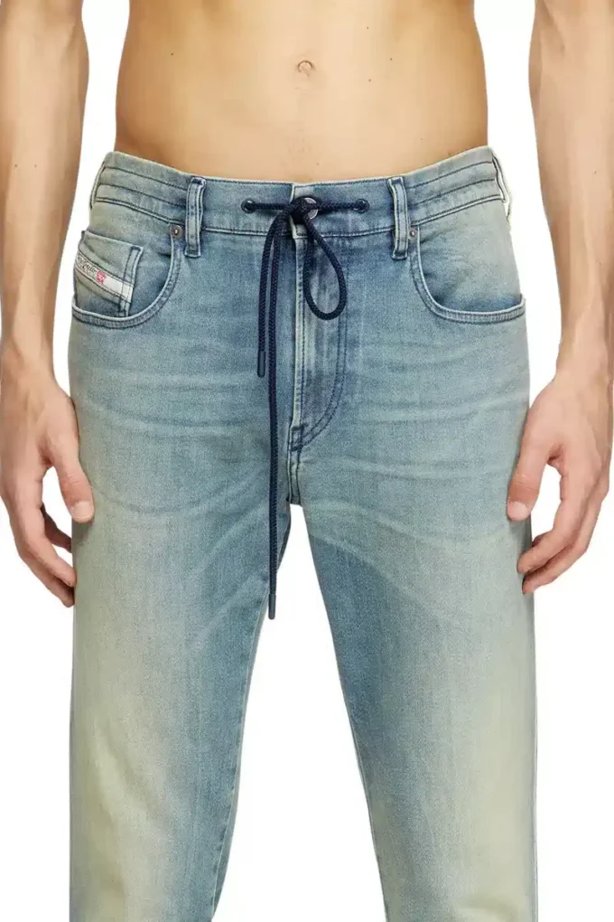 slim 2062 d-strukt joggjeans® 09m31 Hitta närmaste butik slim 2062 d-strukt joggjeans® 09m31 Hitta närmaste butik