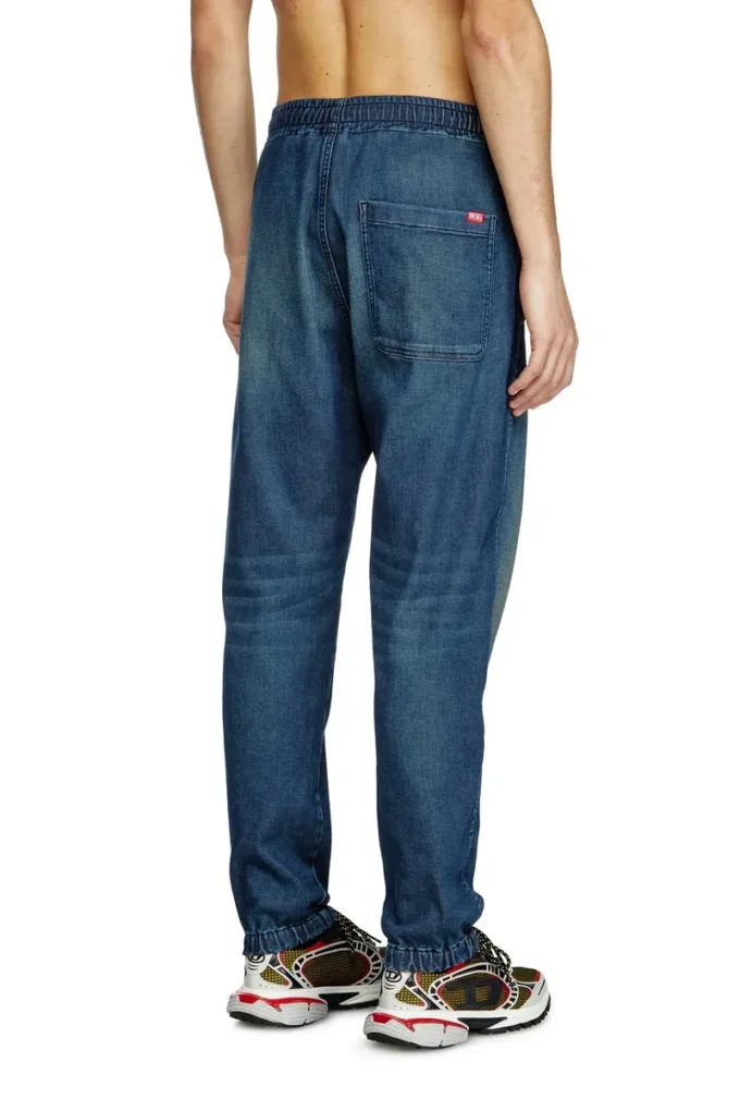 slim d-labb track denim 09l75 Hitta närmaste butik