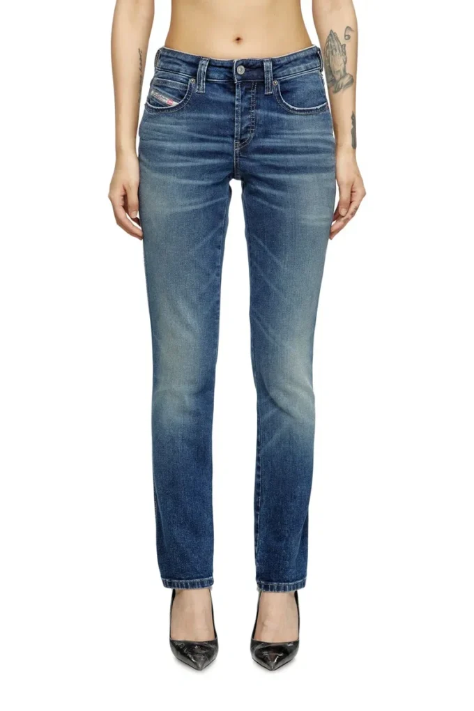 slim jeans 1992 d-jiann 0dbee Hitta närmaste butik