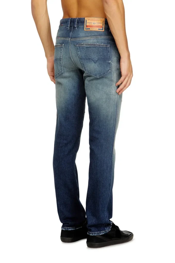 slim jeans 1993 d-vyl 007ca Hitta närmaste butik slim jeans 1993 d-vyl 007ca Hitta närmaste butik