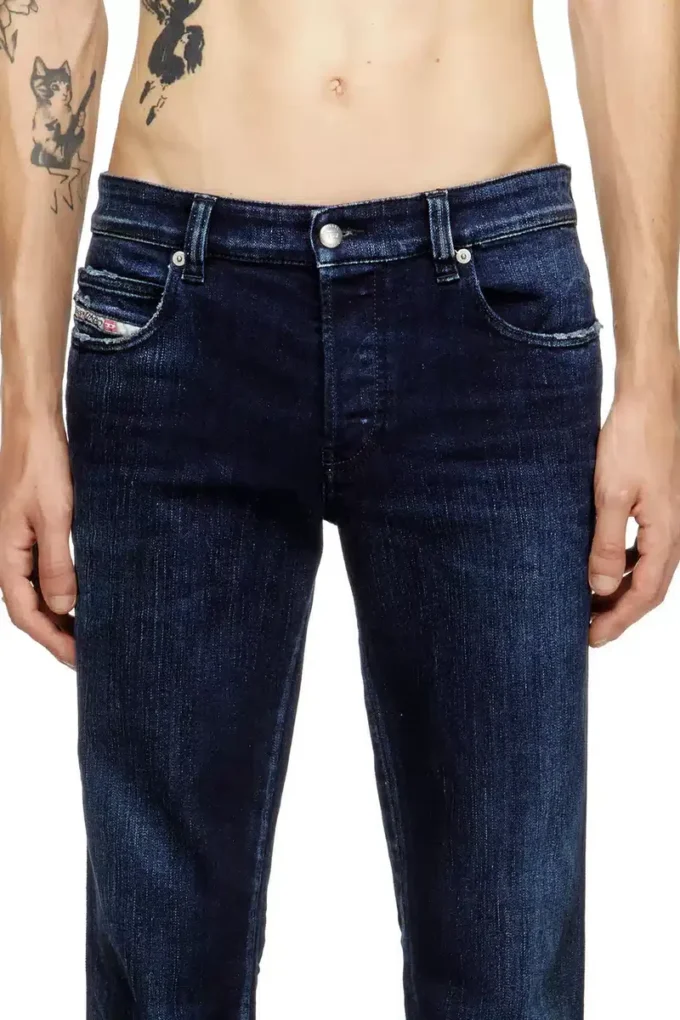 slim jeans 1993 d-vyl 09m76 Hitta närmaste butik slim jeans 1993 d-vyl 09m76 Hitta närmaste butik