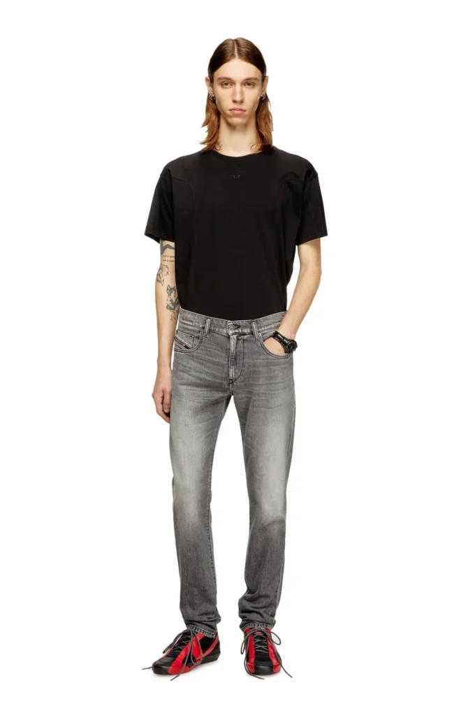slim jeans 2019 d-strukt 09m30 Hitta närmaste butik slim jeans 2019 d-strukt 09m30 Hitta närmaste butik