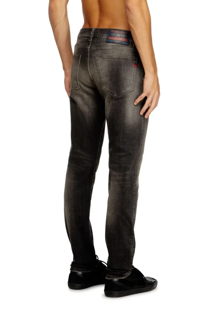 slim jeans 2019 d-strukt 09n59 Hitta närmaste butik